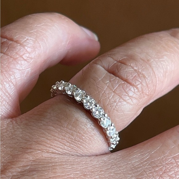 3.00mm Round Brilliant Cut Moissanite Eternity Wedding Band 925 Sterling Silver - Picture 6 of 9